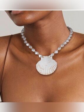 A Classy Chic Boutique White Pearl Necklace with White Shell Pendant
